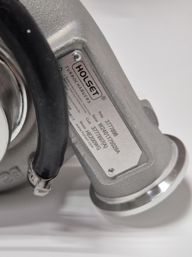 Турбокомпрессор HOLSET HE200WG ISF 3.8 3777896 C+