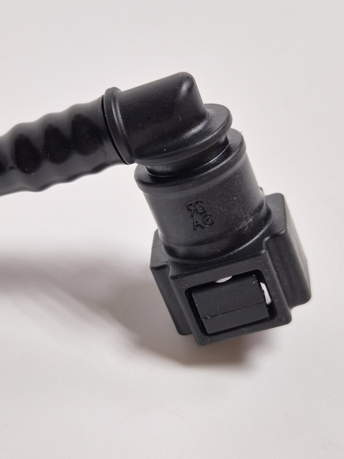 Трубка топливная от ТНВД к топл. сепаратору (вверх) ISF 3.8 E4 C+