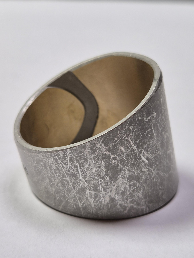 Втулка шатуна ISF2.8 E3/E4/E5 O-