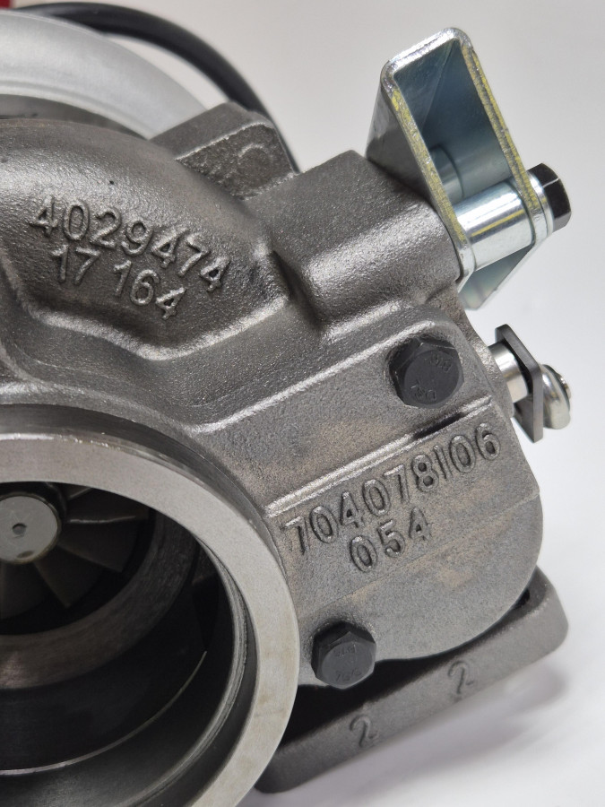 Турбокомпрессор HOLSET HE400WG Е4 3785076 C+