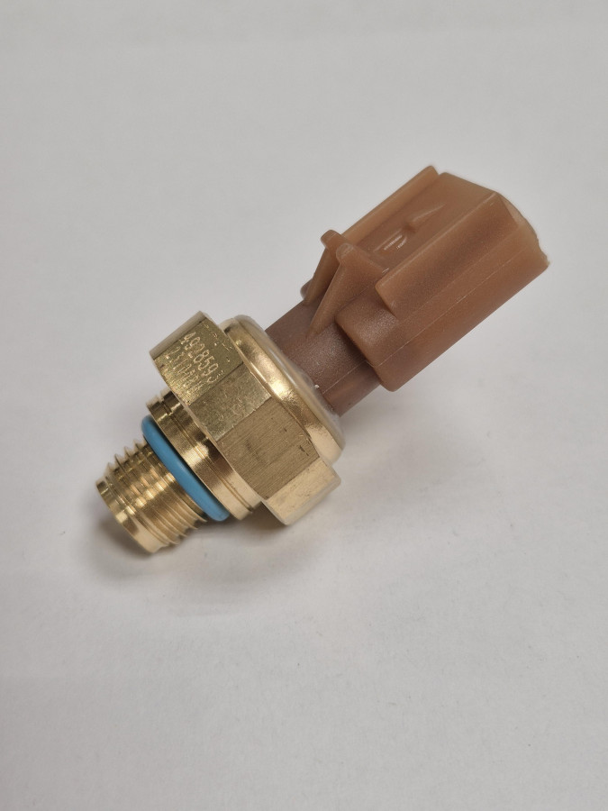 Датчик давления наддува во впускном коллекторе Е3 ISLe 4087987 C+