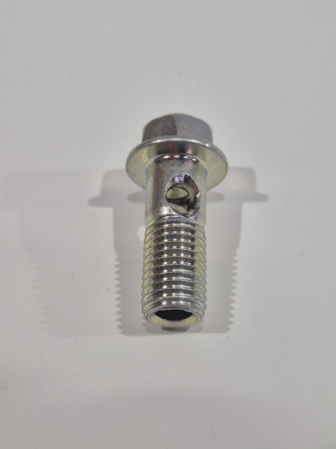 Болт крепления трубопроводов турбокомпрессора 5258845 ISF2.8 O+