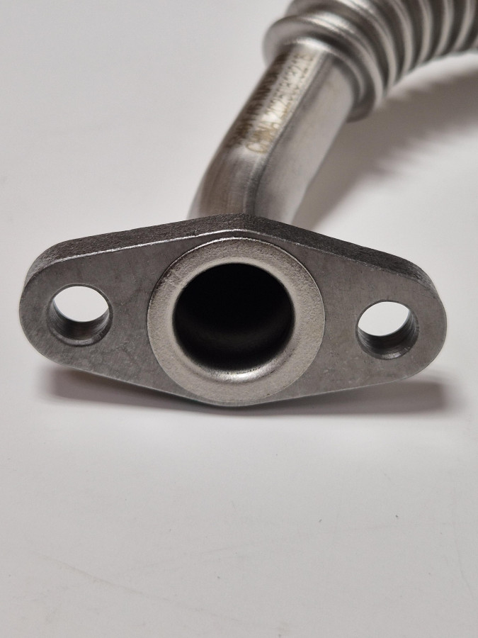 Трубка маслоотводящая с ТКР ISF 2.8 5297747 гофра O+