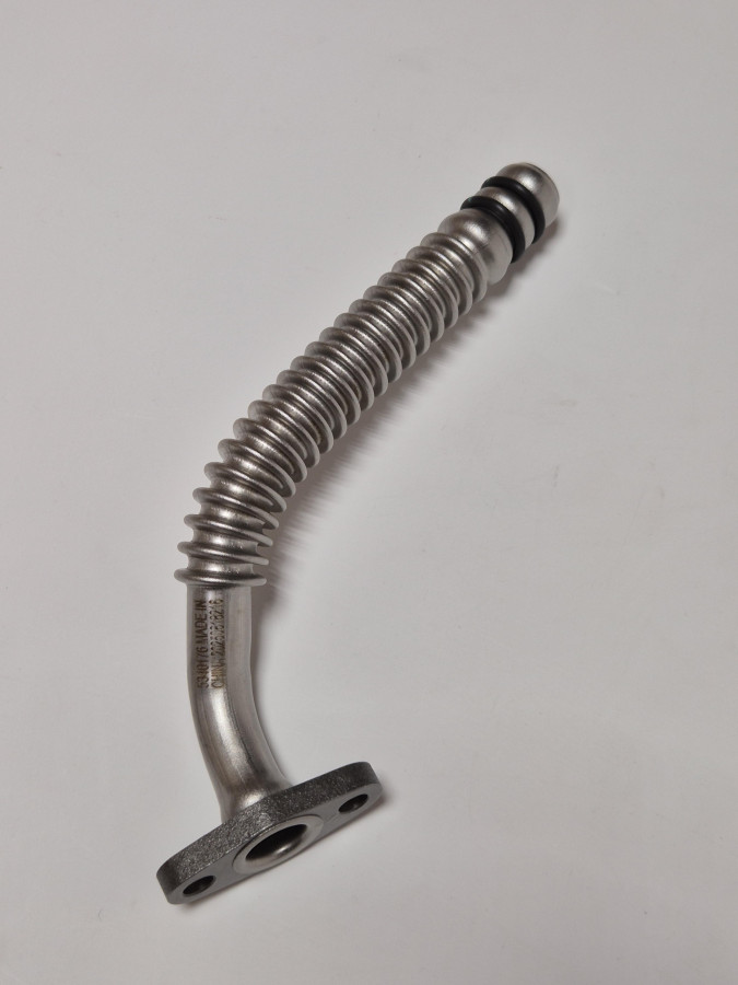 Трубка маслоотводящая с ТКР ISF 2.8 5297747 гофра O+