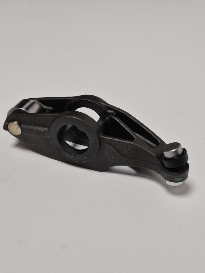 Коромысло выпускного клапана ISF 2.8 5267688/5267687 O+