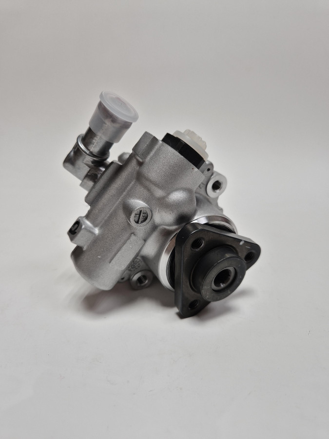 Насос ГУР ISF2.8 Е4 O+