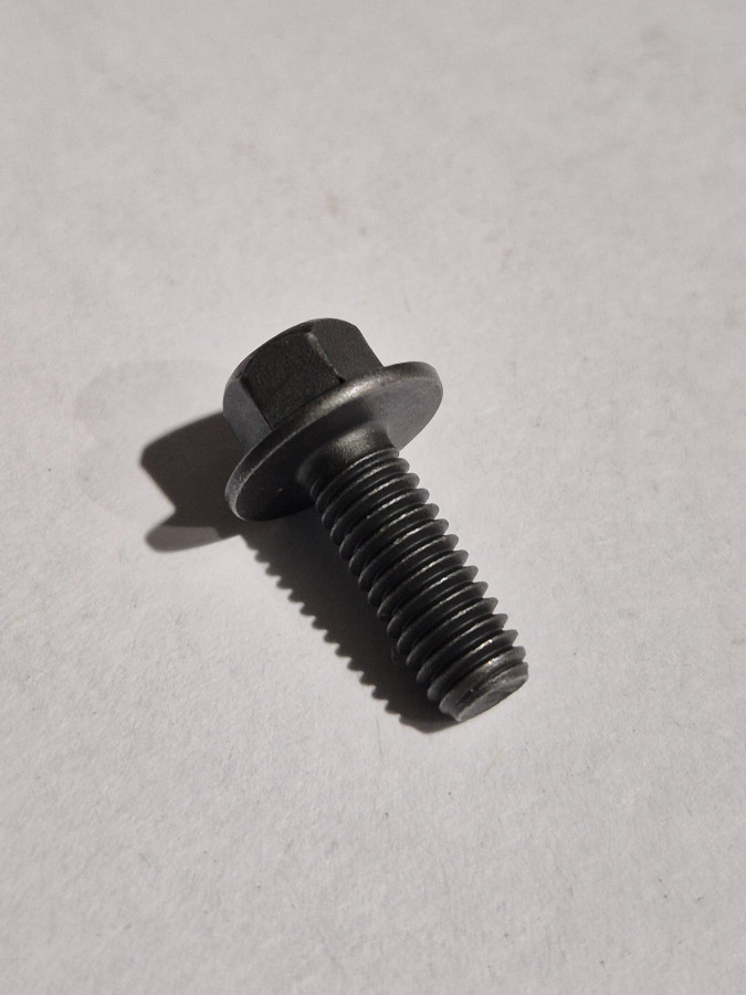 Болт пластины вент. ISF2.8, трубки слива масла ТКР ISF2.8/3.8, перепуск.патр.ISF3.8,ISLe 3902261 O+