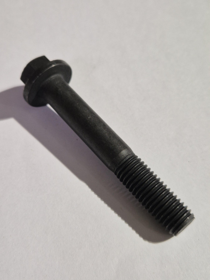 Болт крепления картера маховика ISF3.8,ISBe O+