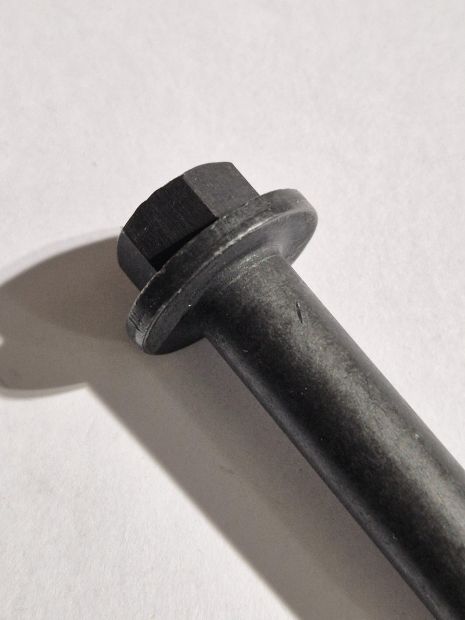 Болт крепления картера маховика ISF3.8,ISBe O+