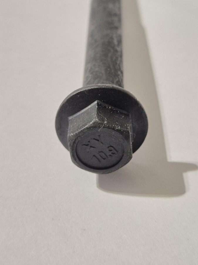 Болт картера маховика ISF3.8 O+