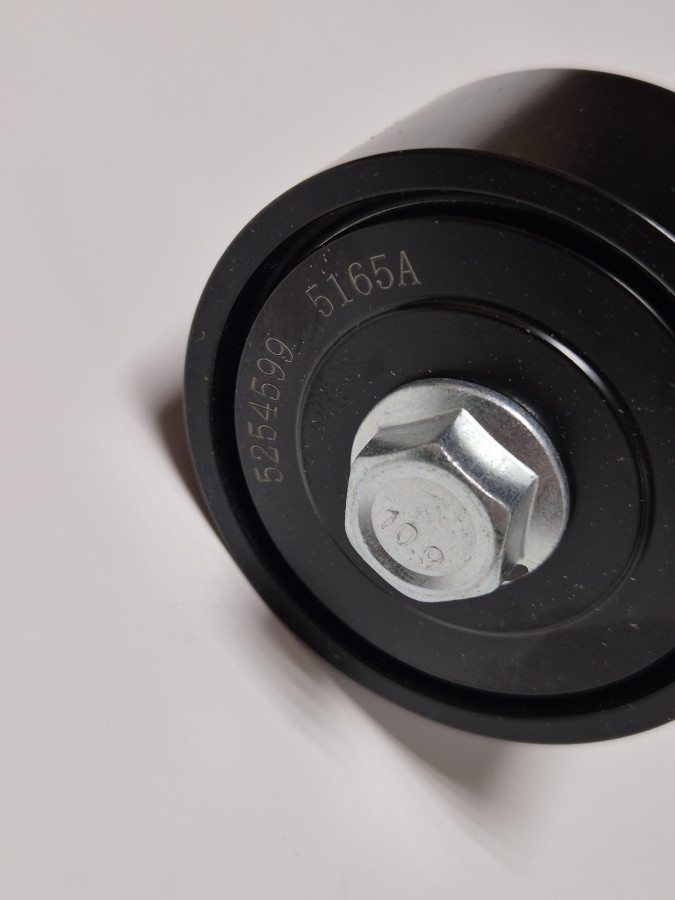 Ролик промежуточный нижний ISF 2.8 гладкий O+