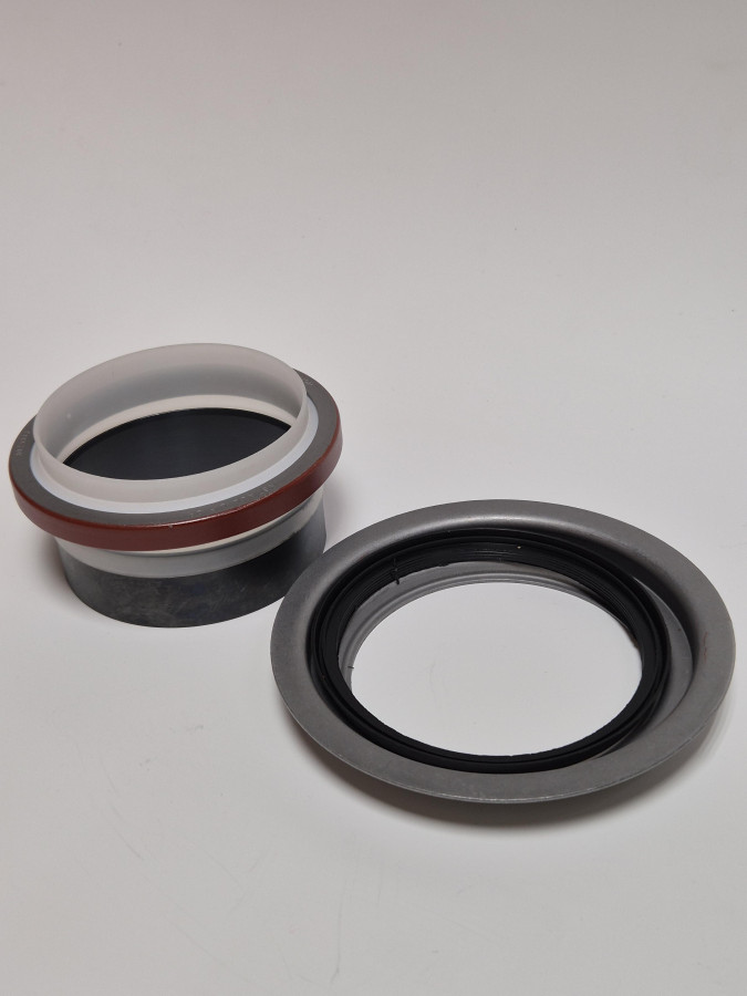 Сальник к/в передний 6CT,L,ISCe,ISLe,QSC,QSL 3921928/3925626/3908277 O+