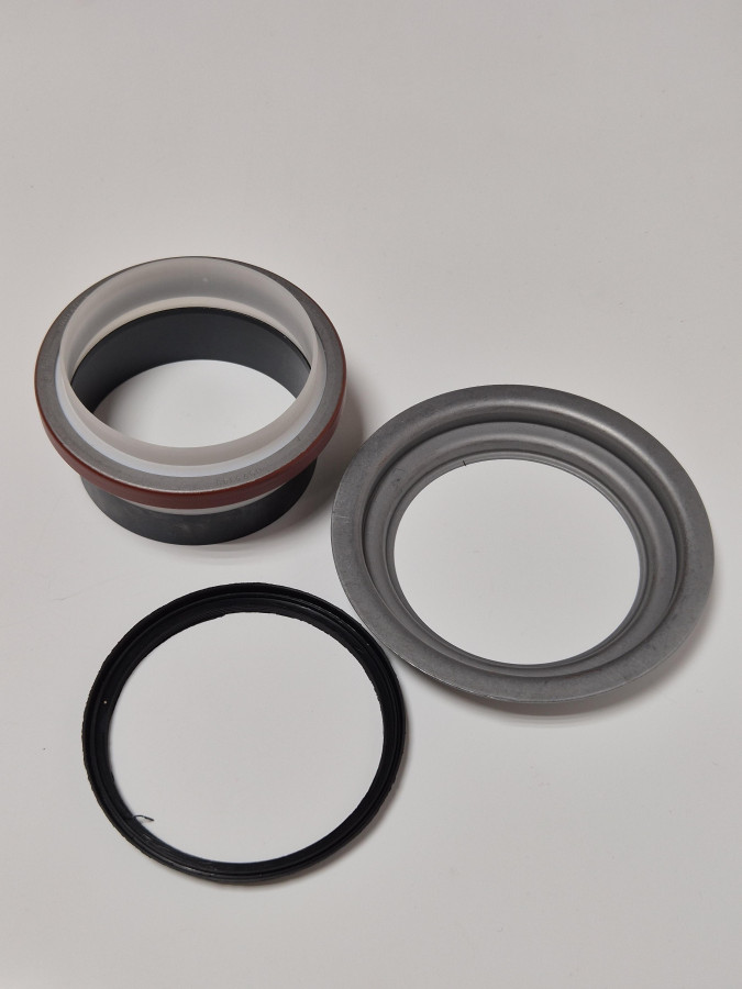 Сальник к/в передний 6CT,L,ISCe,ISLe,QSC,QSL 3921928/3925626/3908277 O+