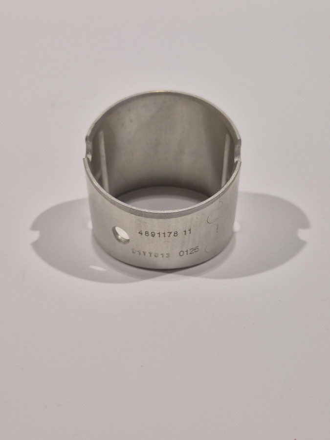 Втулка шатуна 4BT,6BT,ISBe,ISDe 3901085/3941476 43 мм O+