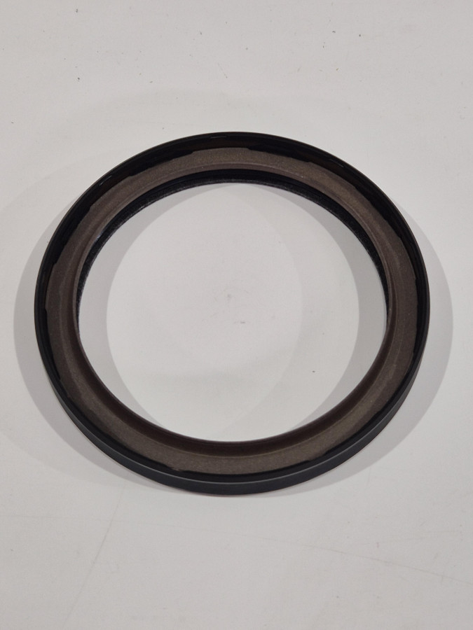 Сальник к/в передний 6CT, ISLe 3921927 O+