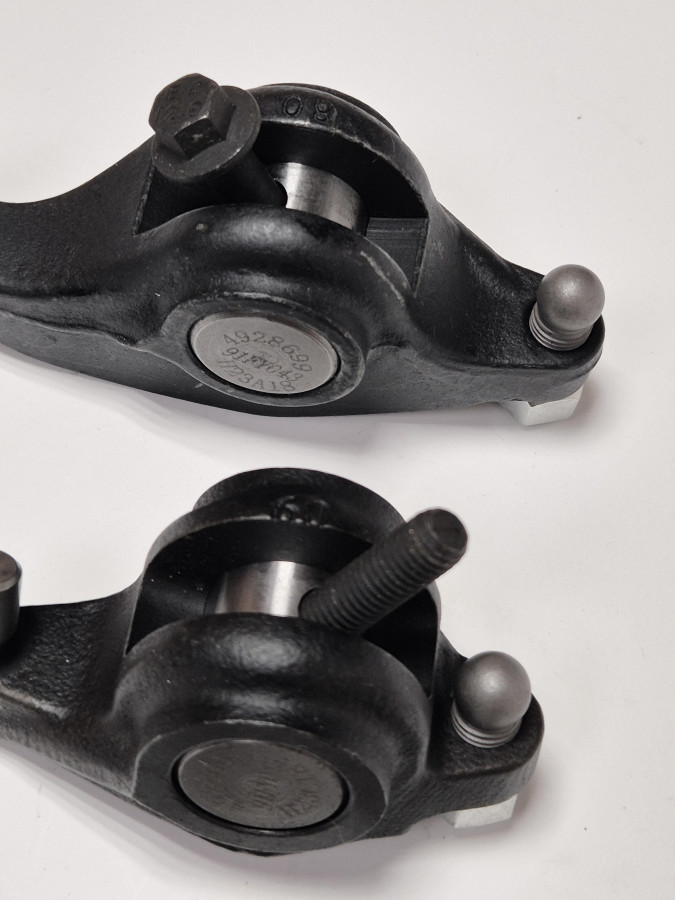 Коромысло ISBE,ISDE в сборе 4995602/3937220/3942736 С+