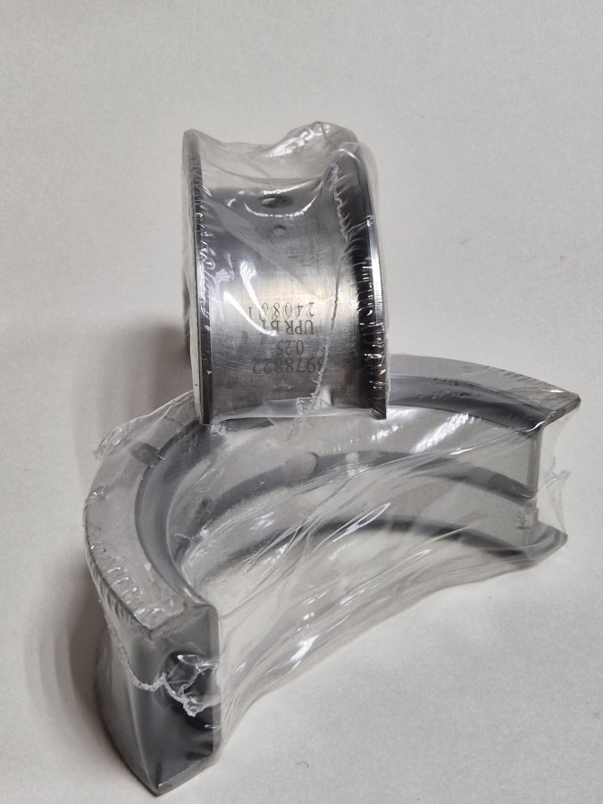 Вкладыш коренной упорный верхний 0.25 ISF3.8,ISBe,ISDe,QSB,4BT,6BT С+