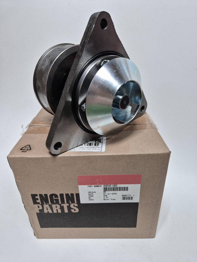 Насос водяной 6CT 3804883,3913430,3802081,3907808,3929615 С+