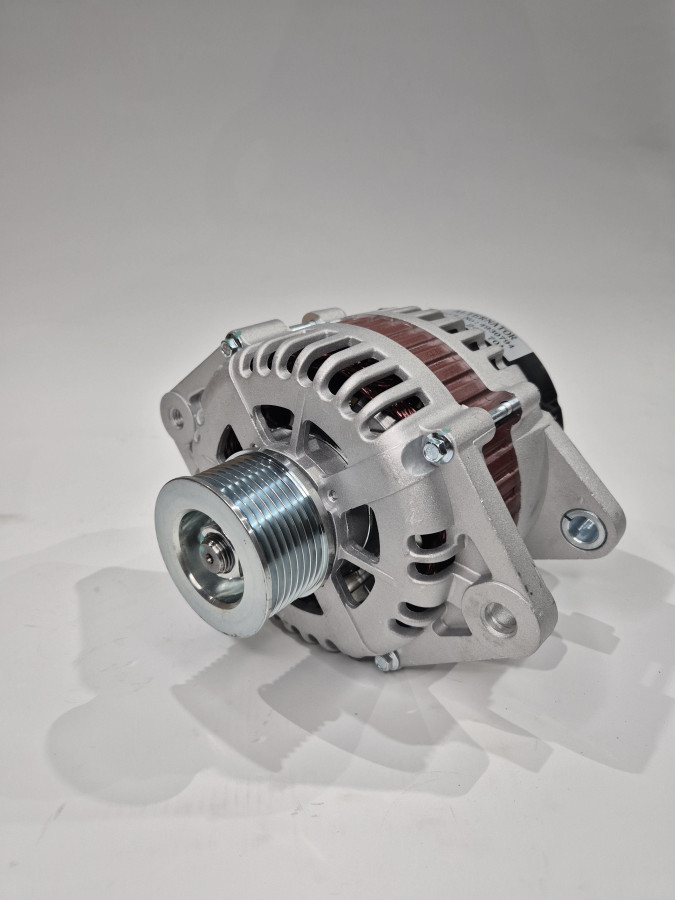 Генератор ISLe 28V/70A 4934903 C+