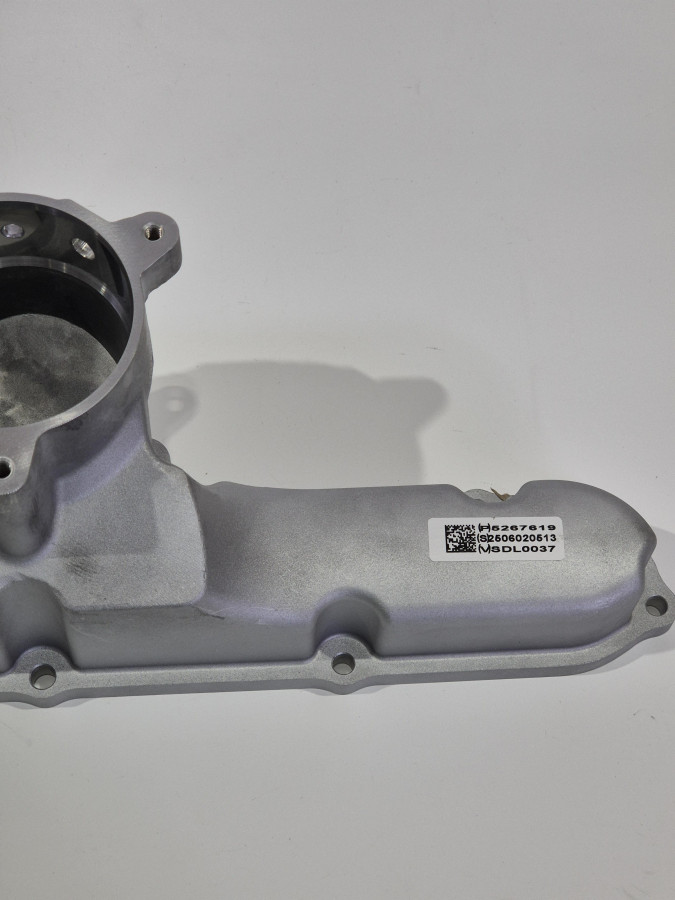 Коллектор впускной водяной 6ISBe 4981331 C+