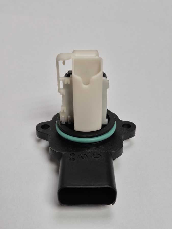 Датчик массового расхода воздуха (ДМРВ) ISF2.8 E4 4903417 O+