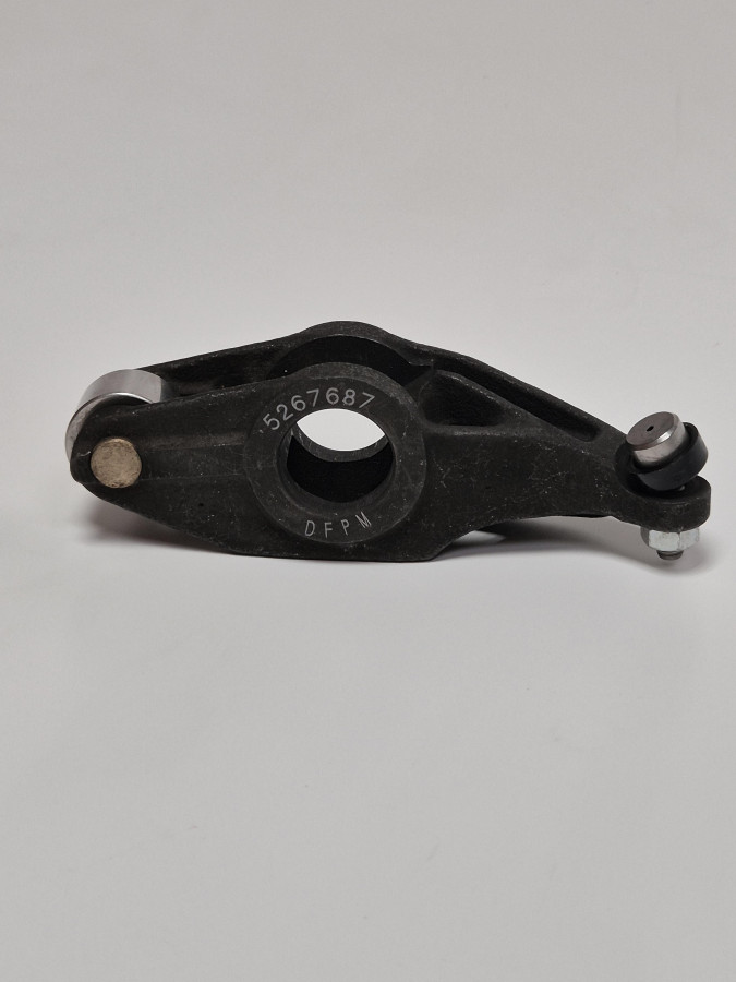 Коромысло выпускного клапана ISF 2.8 5271539/5267687 C+