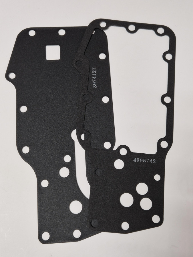 Прокладка маслоохладителя комплект ISBe (4896409+4895742) C+