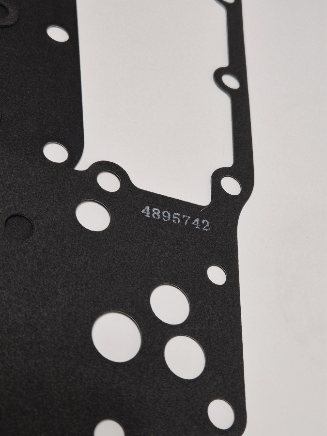 Прокладка маслоохладителя комплект ISBe (4896409+4895742) C+