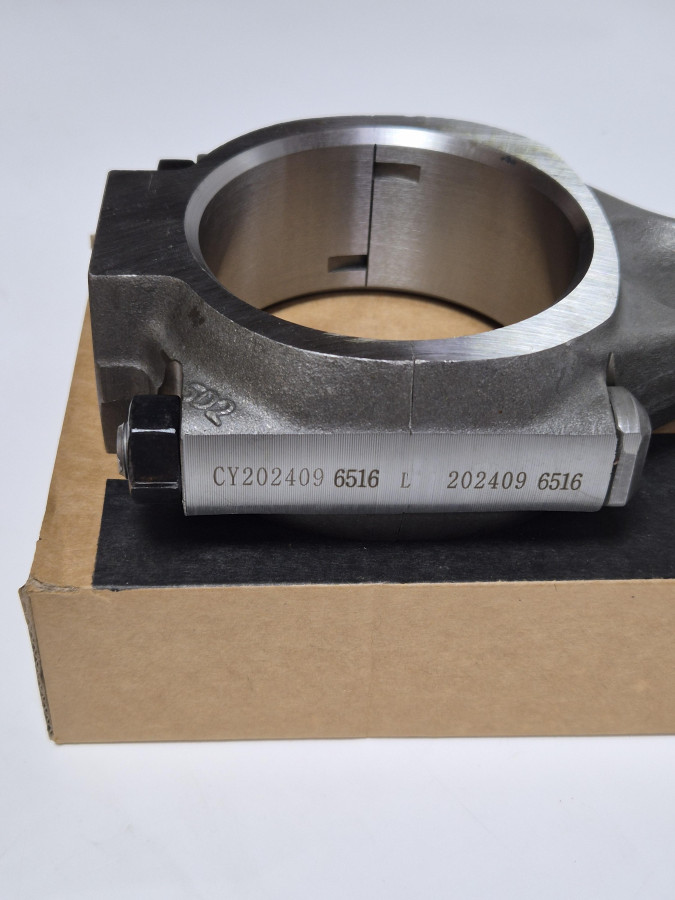 Шатун двигателя 6CT,ISCe,QSC,CGe250,CGe280 5266243,5289332,3971394,3924350,3901224,3901383 C+
