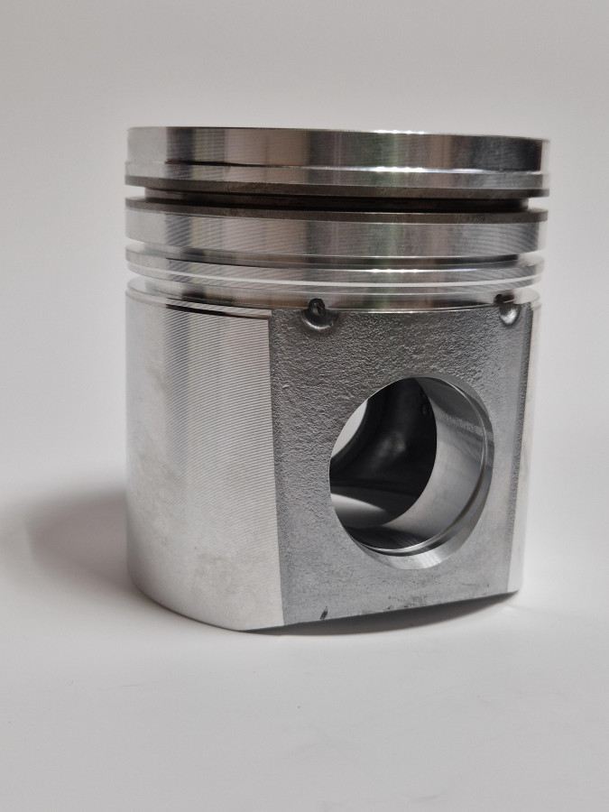 Поршень двигателя 6CTA8.3-G 3802474 63 mm смещенная С+