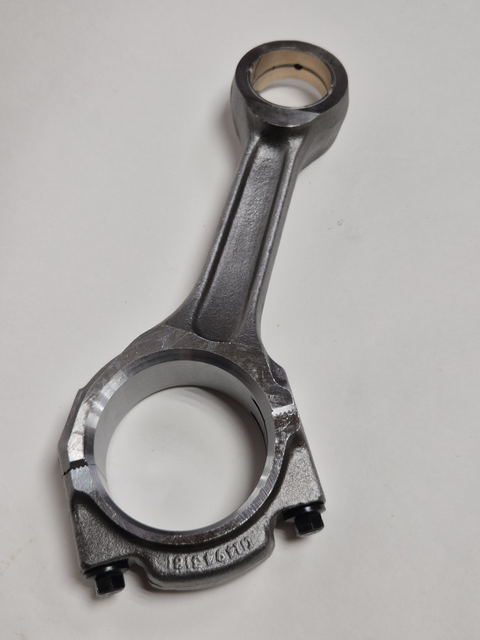 Шатун двигателя ISLe,QSL,L 4941323,3979744,3945703,4944887,3970391,3944680,4944670