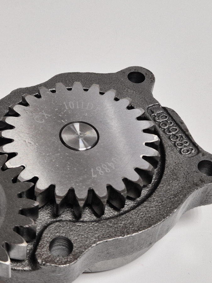 Насос масляный ISBe150,185 3974781/5313086/5273937/3974781 C+