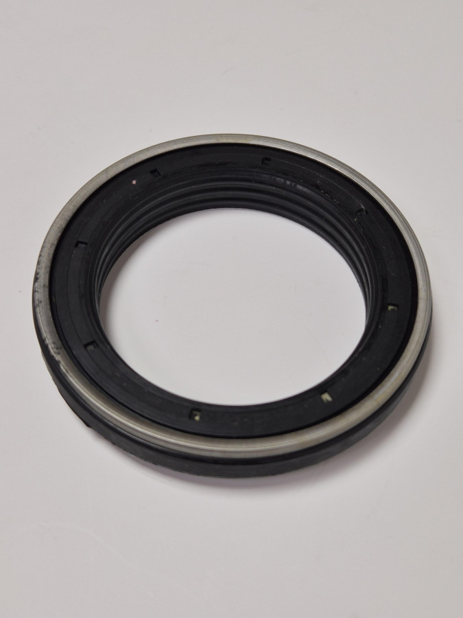 Сальник к/в передний ISF3.8/4.5,ISBe150,185,210 70*100*12,5*16 5338295 C+