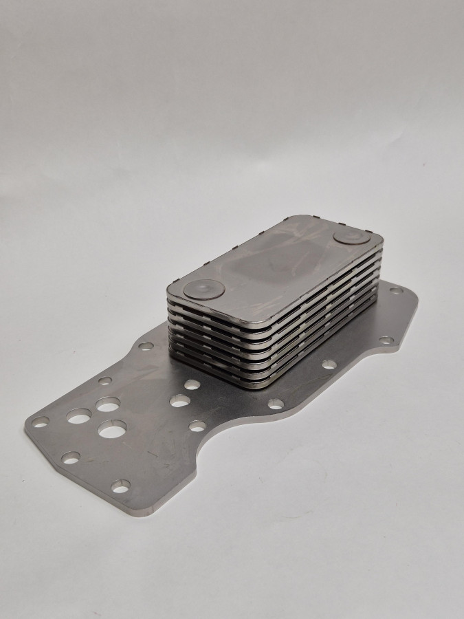 Маслоохладитель 4ISbe185, 6ISbe 4896407/3975818 C+