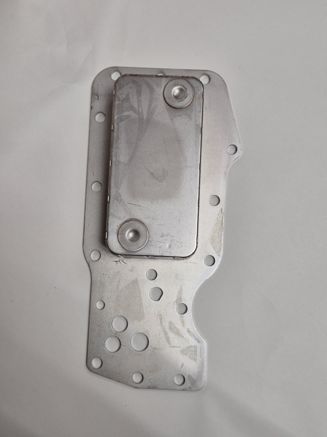 Маслоохладитель 4ISbe185, 6ISbe 4896407/3975818 C+