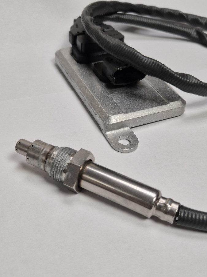 Датчик температуры выхлопных газов (ISF 3.8) 2871979/2894940/4984577 C+