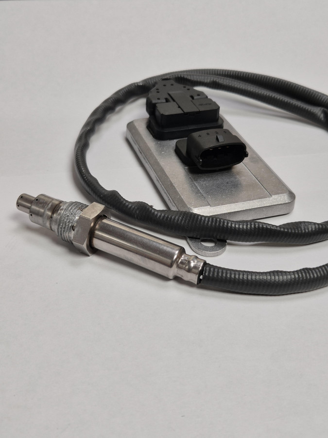 Датчик температуры выхлопных газов (ISF 3.8) 2871979/2894940/4984577 C+