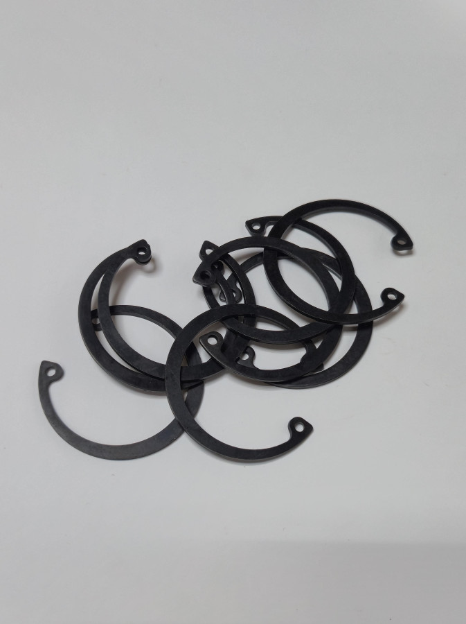 Кольцо стопорное поршневого пальца 4-6BT,ISBe,ISDe,ISF3.8,EQB140,180,210-20 3284366/3901706 C+