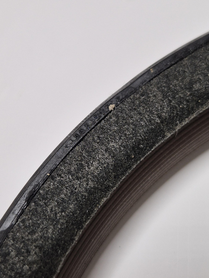 Сальник к/в задний ISF3.8/4.5,ISBe 127*150*15 3925529 O-