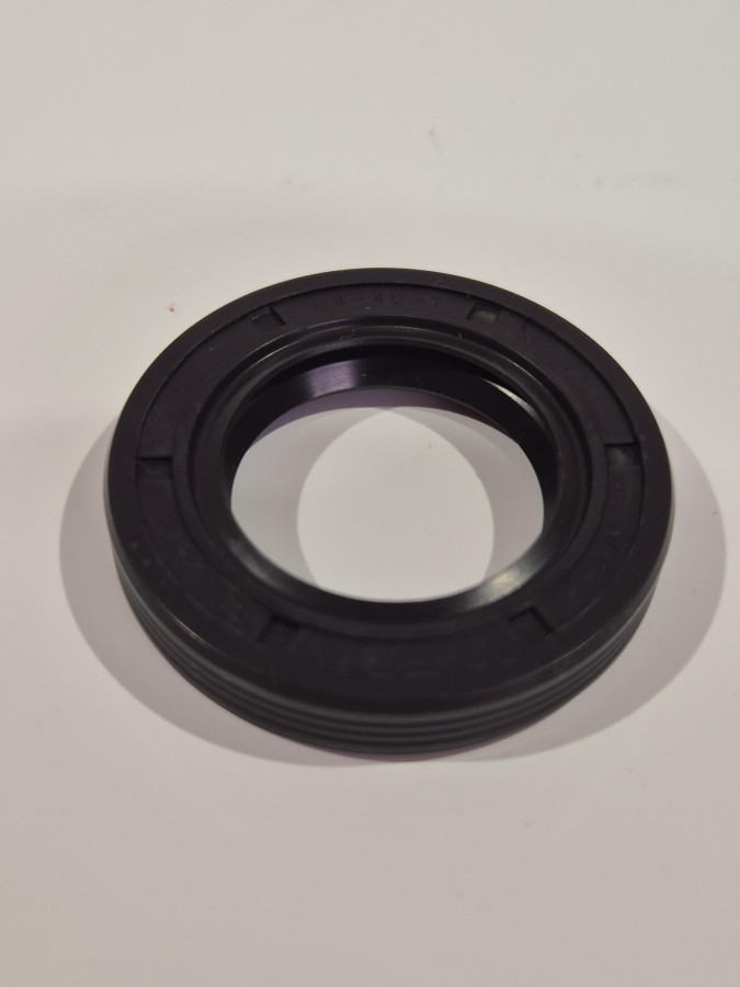 Сальник р/в (передней крышки) ISF 3.8 O+