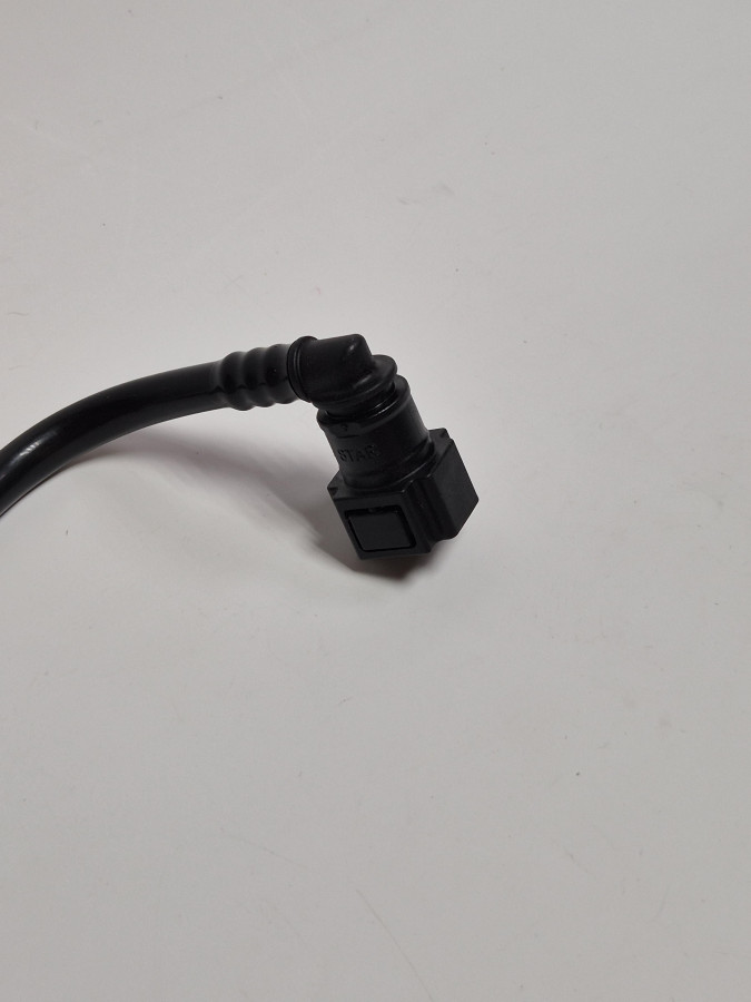 Трубка топливная от ТНВД к топл. сепаратору (вниз) ISF 3.8 5273267 C+