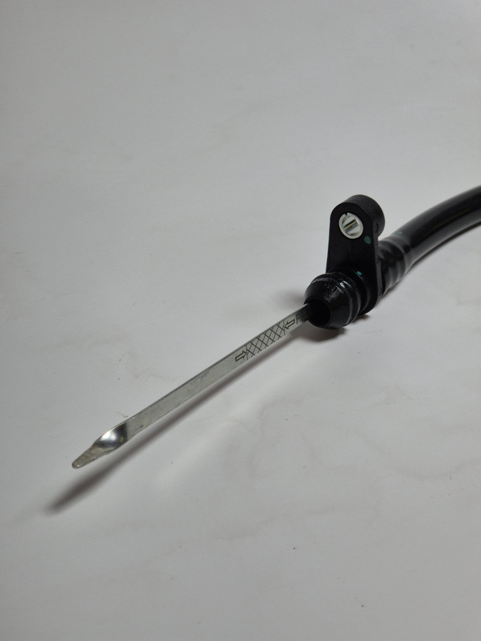 Щуп маслянный ISF3.8 4982795 в сборе O+