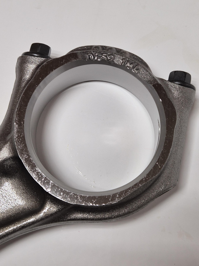 Шатун двигателя ISBe,ISDe,ISF3.8/4.5,QSB 4943979,4898808,3971212,3954658,4943977 O-