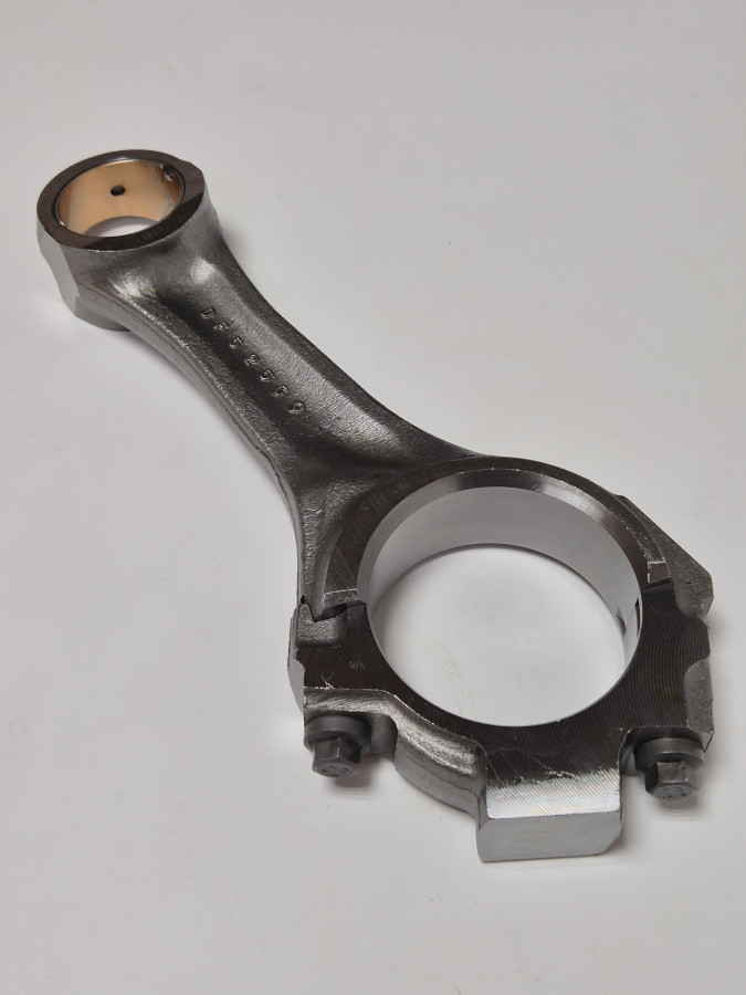 Шатун двигателя EQB140-20 3935349 C+