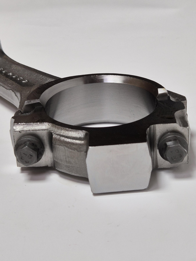 Шатун двигателя EQB140-20 3935349 C+