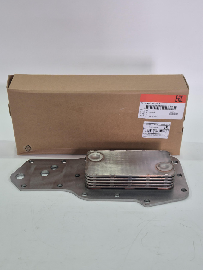 Маслоохладитель 4-6BT 3957544,3921588,3921557 C+