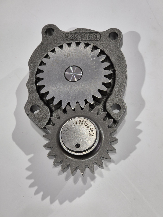 Насос масляный ISBe210 6ISBe 4939588 C+