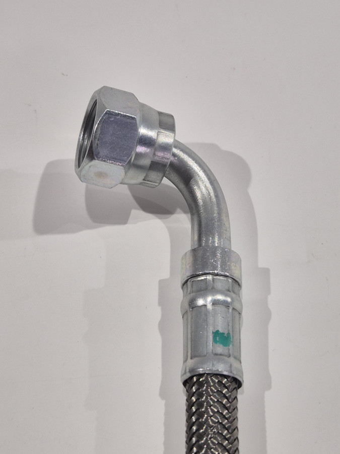 Трубка маслоподводящая ТКР E4 ISF 3.8 O+