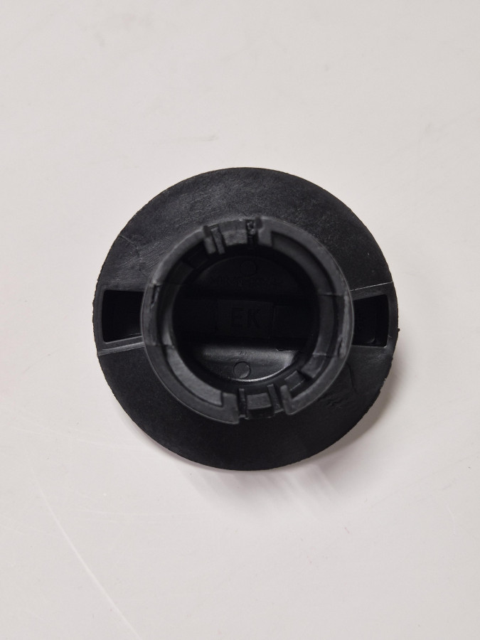 Крышка маслозаливной горловины ISF 3.8 C+