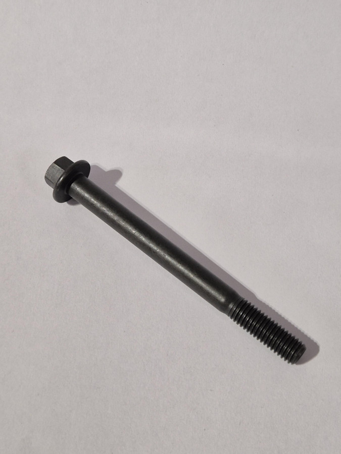 Болт крепления впускного коллектора 4ISBe O+